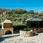 公寓 Dellis Corfu - Sea Views Near The